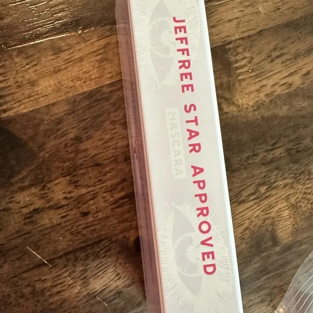 Jeffree Star elegant white